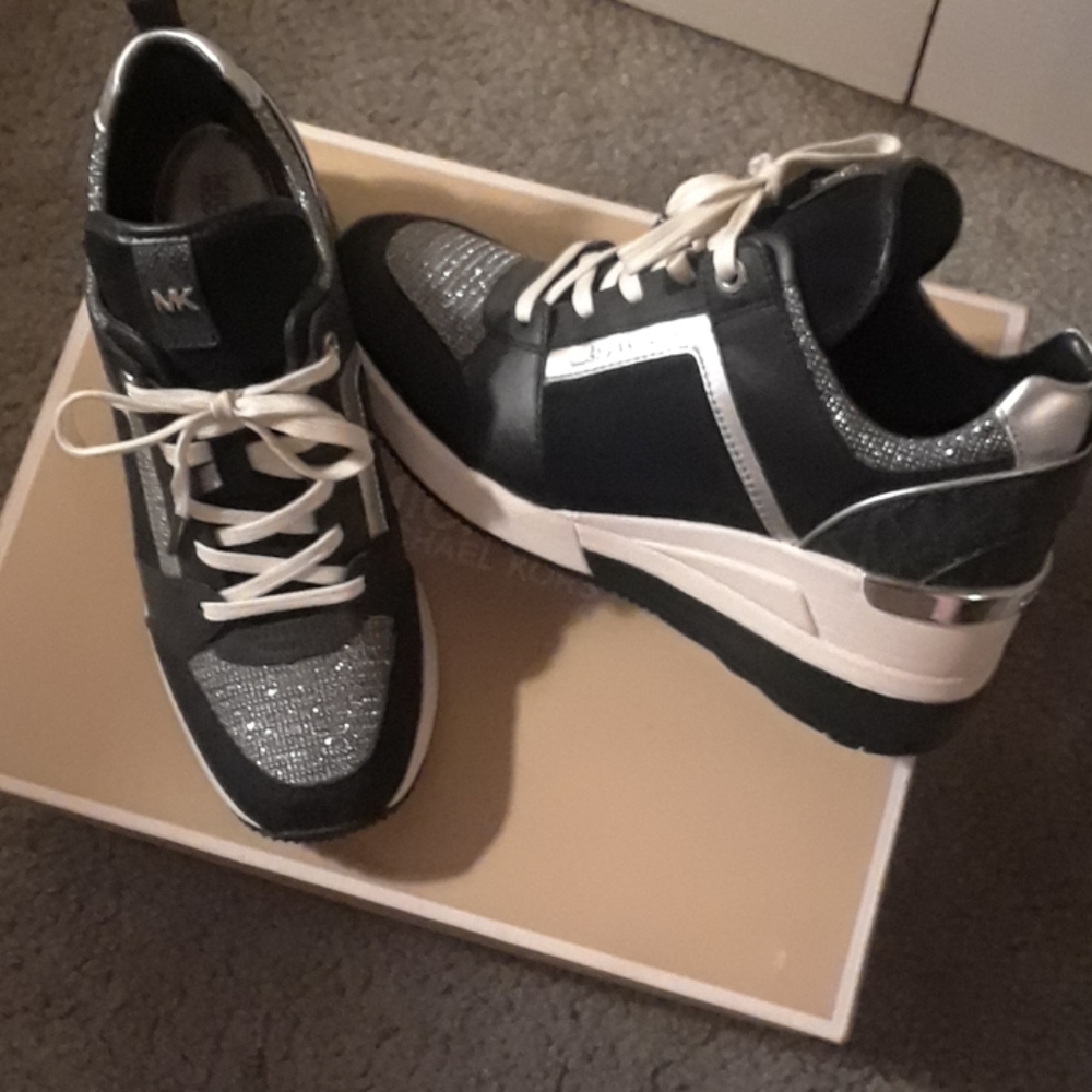 MICHAEL KORS Sneakers